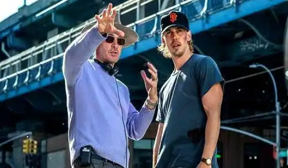 《偷天盗日》：达伦突破之作中的心理惊悚与黑色幽默